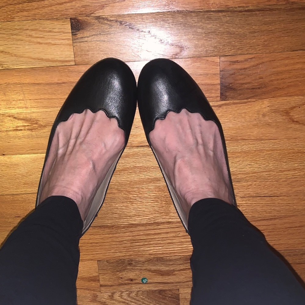 Sam Edelman Black Scalloped Flats
